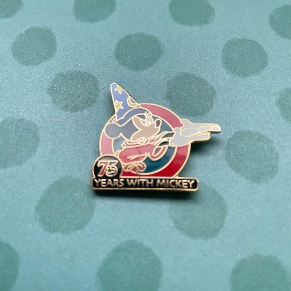 Disney Sorcerer Mickey Mouse Pin 75 Years With Mickey 2003 - Picture 2 of 8